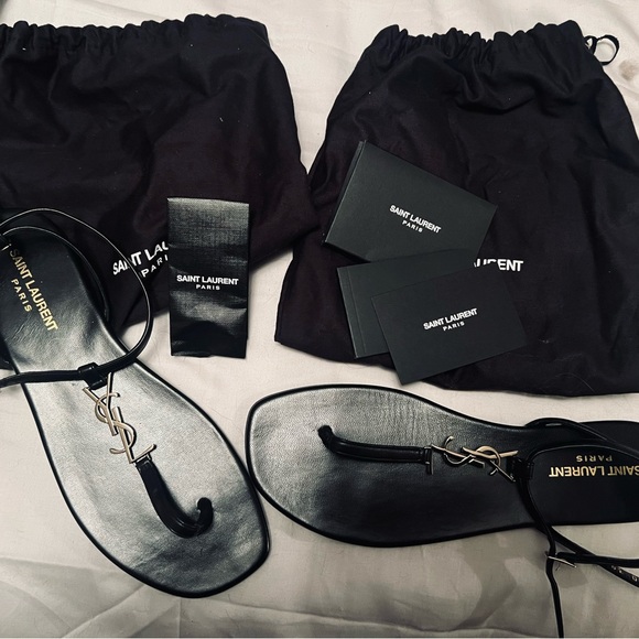 Yves Saint Laurent Shoes - Authentic YSL CASSANDRA BLACK LEATHER SANDALS silver hardware size 39.5